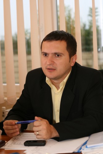 Şeful Biroului Prestaţii Sociale din cadrul SPAS, Adrian Balaj