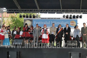 Deschiderea oficiala a Festivalului Mamaligii de la Turt