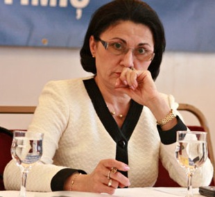 Ecaterina Andronescu