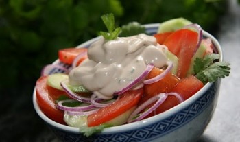 Salată cu somon