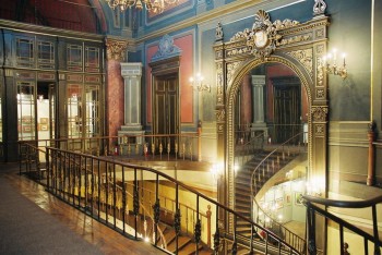 Interior din Palatul Șuțu