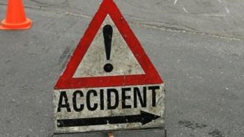În toate accidentele înregistrate au fost implicaţi şoferi fără permis de conducere, unii mopedişti, alţii conducători auto
