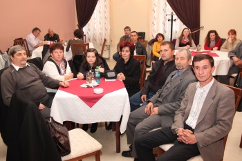Numeroase cadre didactice au asistat la lansarea cărţii lui Gheorghe Munteanu 