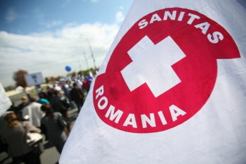 Sindicaliştii Sanitas fac miercuri grevă de avertisment